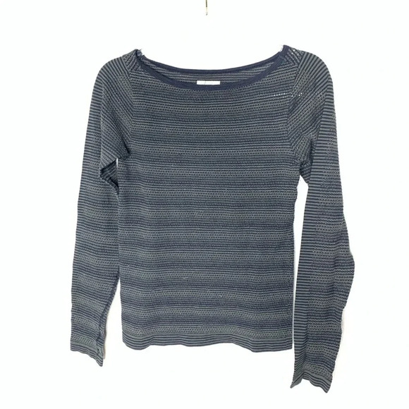 Athleta Top Size medium - Picture 1 of 6